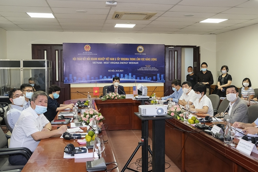 Boosting energy cooperation between Vietnam and West Virginia State